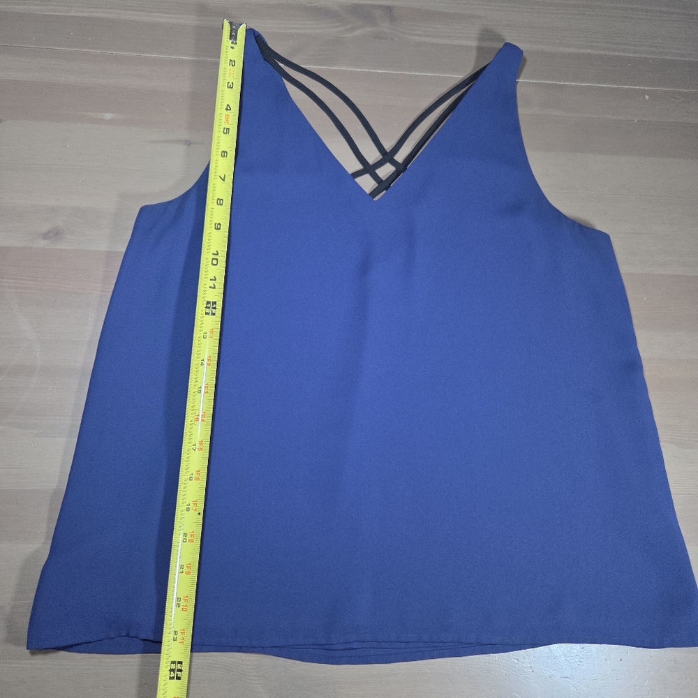 Express EUC Elegant Blue Women's Sleeveless Blouse